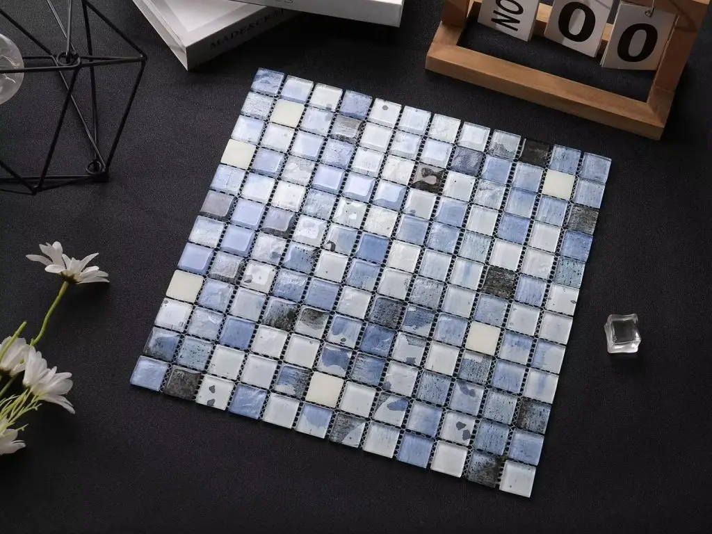 gạch mosaic thuỷ tinh