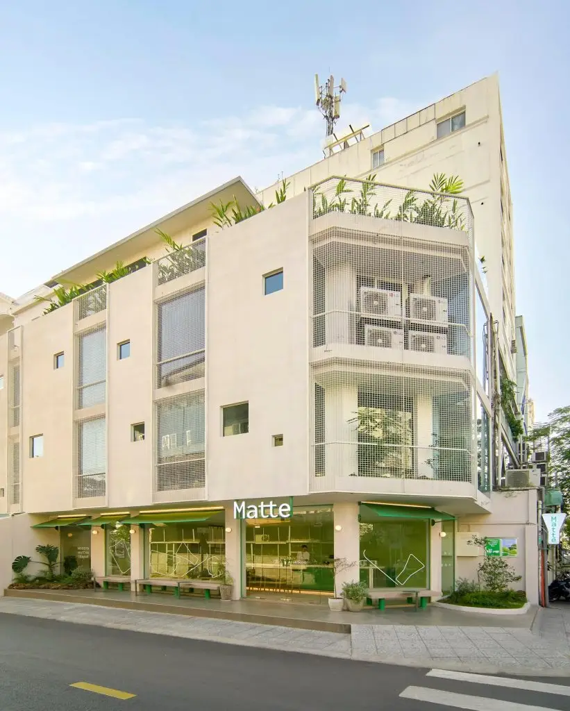 lam nhôm hình lá liễu