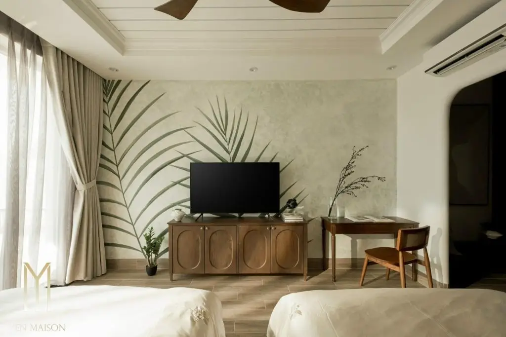 len chân tường phòng ngủ