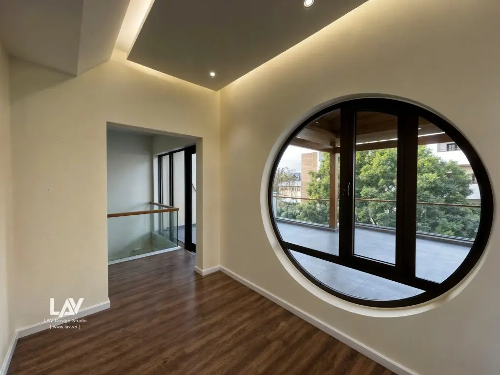 Len chân tường nhựa