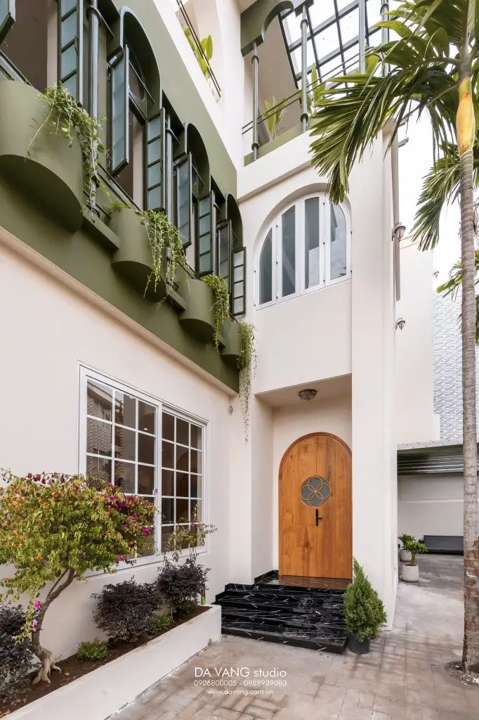 mẫu đá bậc tam cấp đẹp cho không gian tân cổ điển