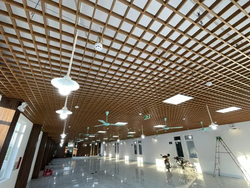 Trần nhôm Cell (caro) vân gỗ