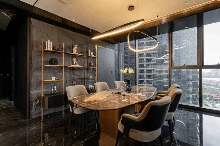 Anh Dũng – Opera Residence