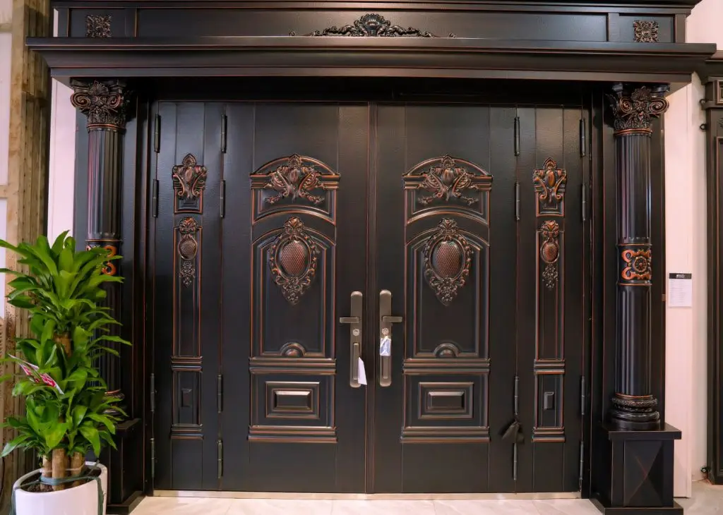 Cửa gỗ 4 cánh cao cấp