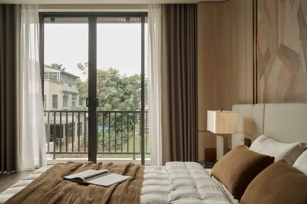 cửa nhôm kính cho phòng ngủ