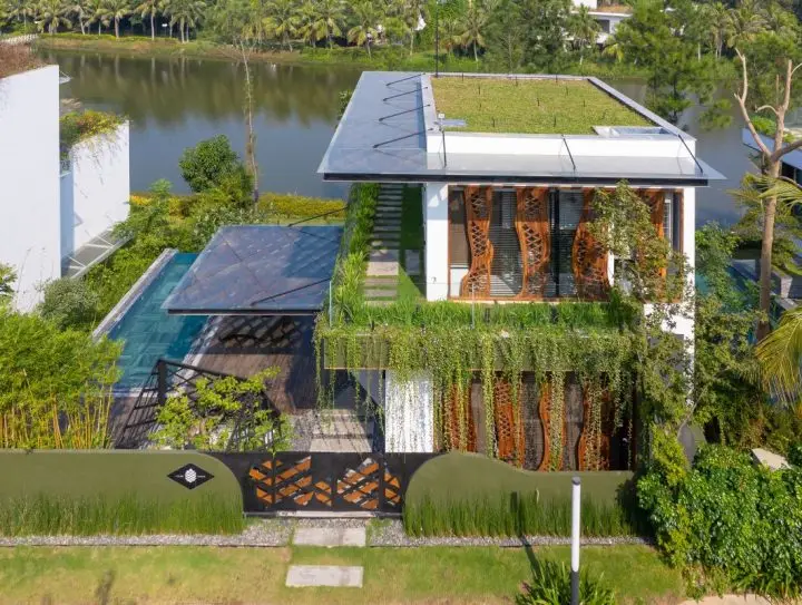 Lepine House