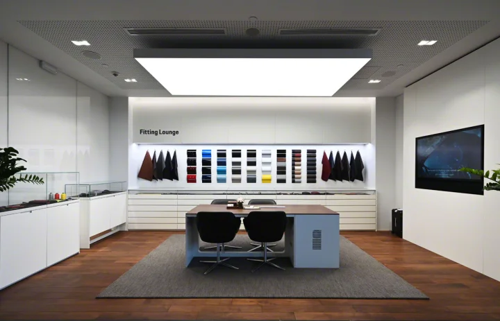 Porsche Centre Saigon